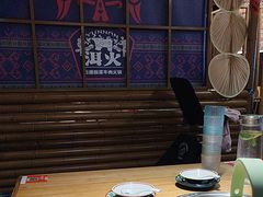 -洱火云南酸菜牛肉火锅(石景山当代商城店)