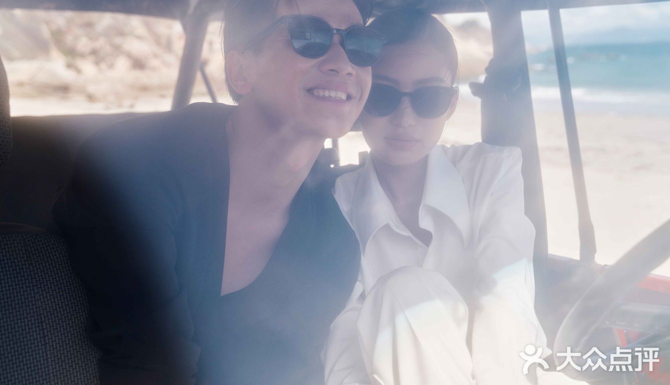 婚纱照推荐｜酷飒的海边婚纱照[胜利]