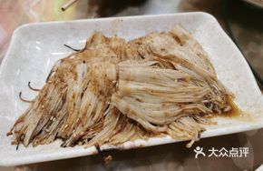 Stir-Fried Golden Needle Mushrooms