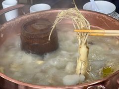 人参滋补鸡-朴小妹人参鸡汤火锅(长白山万达店)