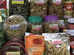 -瓦洛洛传统市场