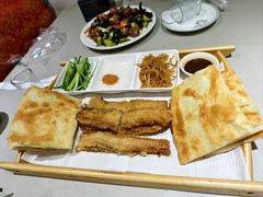 -闻道食府烙饼卷带鱼(原车耳营店原大觉寺店)