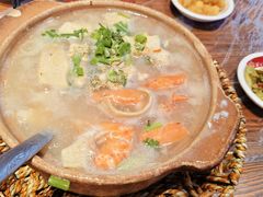 -皮蛋弟砂锅店(总店)