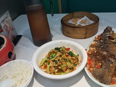 -湘当有饭剁椒鱼头(昆山招商花园城店)