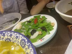 -东口码头·烧鸽子·鱼头泡饼·地方菜(金鹰悦城店)