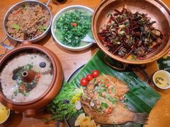 -老滇山寨•云南特色菜•地方菜•民族风情歌舞表演(金碧店)