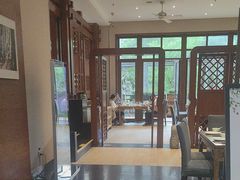 -黔蘑菇四季餐厅(观山湖店)