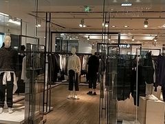 -COS(月星环球港店)