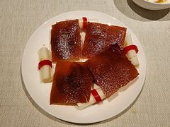 鸿运片皮乳猪-御宝轩(益丰·外滩源店)