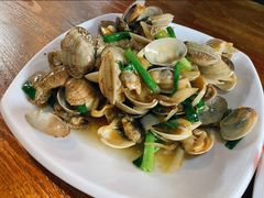 姜葱炒哈花螺-南海渔家•海鲜•正宗海南菜(海棠湾店)