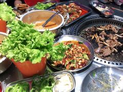 -马路牙子烧烤音乐酒馆(望京店)