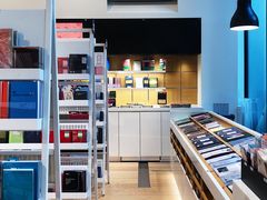 -伊东屋(本店)