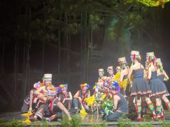 -勐巴拉娜西大剧院