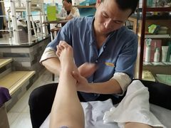 -王之雄社区养生馆(上海春城店)