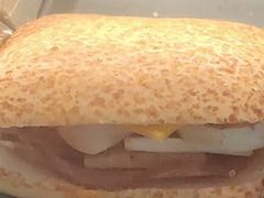 秘汁牛肉鲜蔬卷-星巴克(成都龙湖三千集店)
