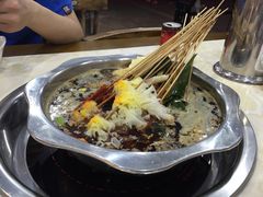 -宏姐串串香(宏伟路店)