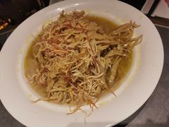 火腿笋干丝-吴越荣记·苏州菜·松鼠桂鱼(斜塘老街店)