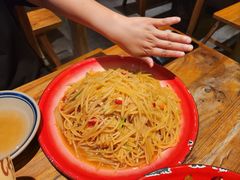 破店土豆丝-破三川·新川菜(静安大融城店)