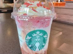 -星巴克臻选(莘庄仲盛店)
