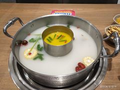 -江小渔鲜鱼火锅(冠亚星城店)