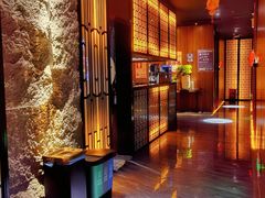 -江南足纪·影院足道·轻奢SPA(笋岗HALO广场店)