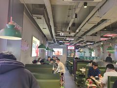 -佰人王串串香火锅(洋珠巷店)