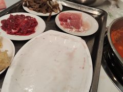 -苗伯妈酸汤火锅