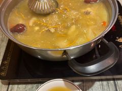 -丫丫汤膳打边炉(宏府408坊店)