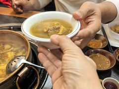 -阿山卓·野生菌火锅·纳西火塘烤肉