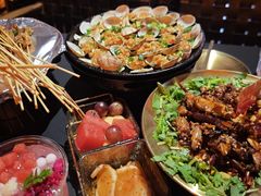 -何师烧烤Pro ·江湖川菜·小龙虾·精酿(太古里旗舰店)