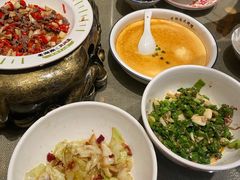 -老湖南民间菜·牛肉十八炒(花都店)