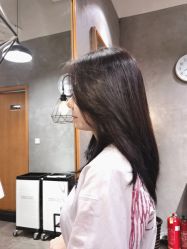 -时尚殿堂明星门店