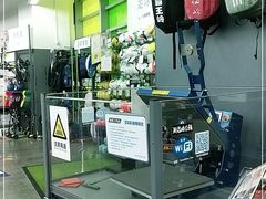 -迪卡侬(大英山店)