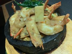 九层塔石锅大明虾-潮堂 · 潮州菜(国贸商城店)