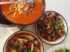 -鑫悦楼煎蟹·16年海鲜大排档