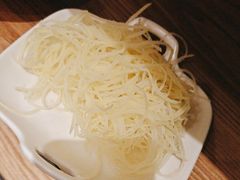 -三人行骨头王火锅(长寿店)