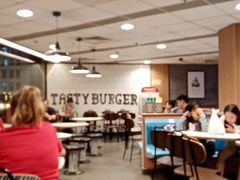 用餐区-麦当劳(东方时代广场分店)