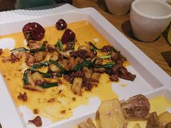 -隔壁老王·家常云南菜(花巷店)