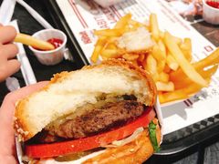 -The Habit Burger Grill 哈比特汉堡(爱琴海店)