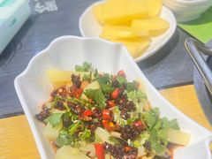 -四季喧黔味豆米火锅(万达广场店)