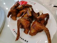 沙田红烧乳鸽-渔意楼·驰名沙田乳鸽(五羊旗舰店)