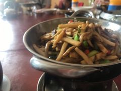 -大瓦罐湘土菜(海淀南路店)