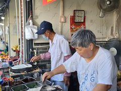 -正宗杂粮煎饼香软鸡蛋饼