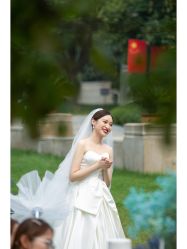 -MECCI婚礼摄影跟拍(红东方广场店)