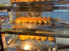 -香港元朗荣华月饼(十八甫路店)