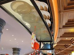 -八府香鸭·啫啫煲(华山路店)