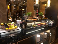 自助取餐区-富力丽思卡尔顿酒店·香荟全日制餐厅