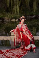 -花田映像婚纱摄影(龙岗店)