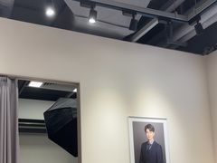 -方快PLUS照相馆(大上海时代广场店)