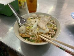 -榮泰米粉湯(Left Shop)